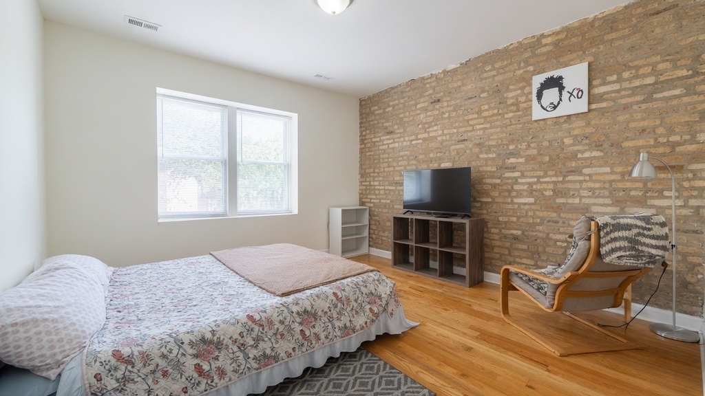 3354 W Wilson Avenue - Photo 7