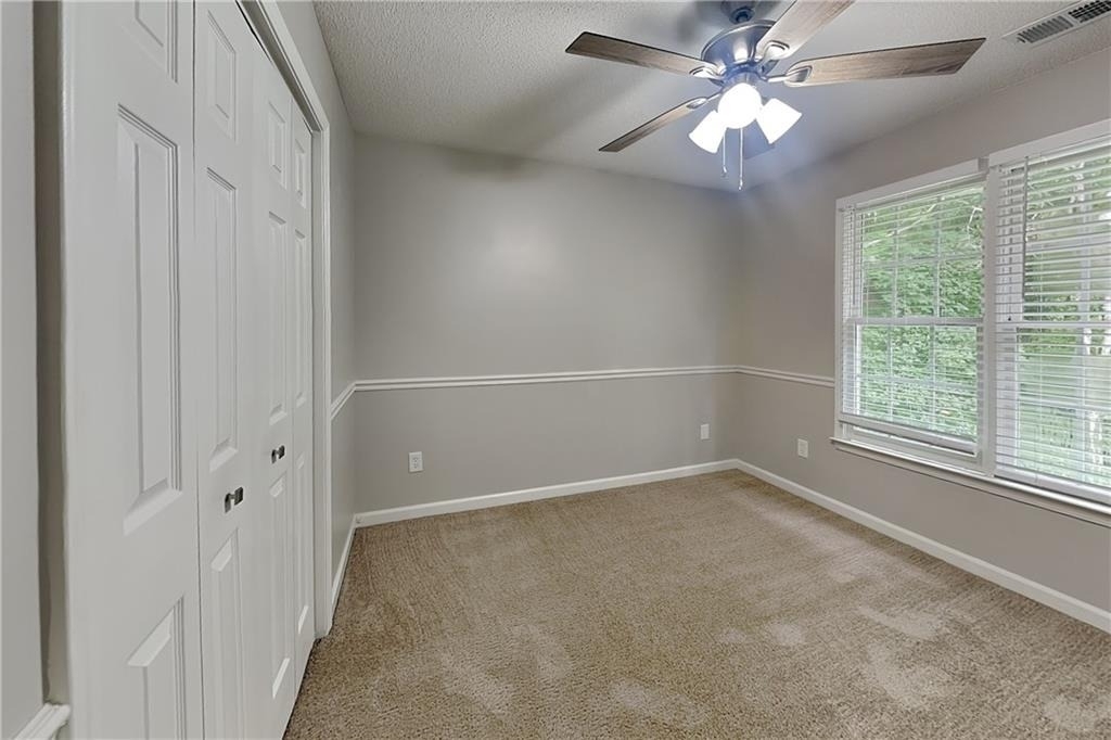 360 Warrenton Drive - Photo 14