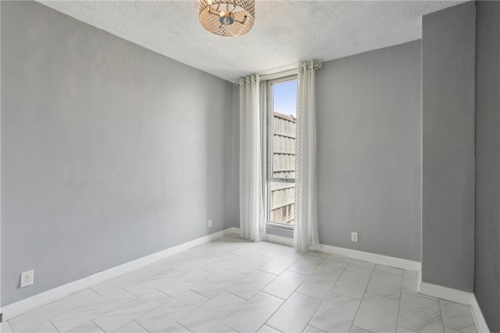 3060 Pharr Court N - Photo 8