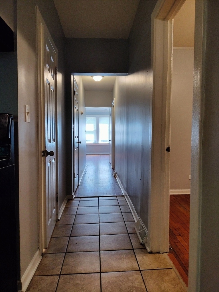 11142 S Eggleston Avenue - Photo 5