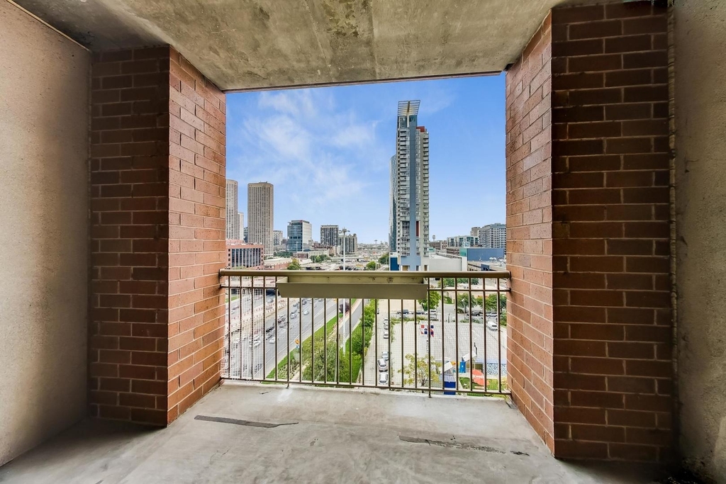720 W Randolph Street - Photo 6