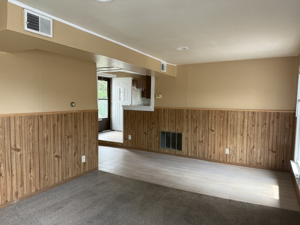 2317 2nd Street - Photo 7