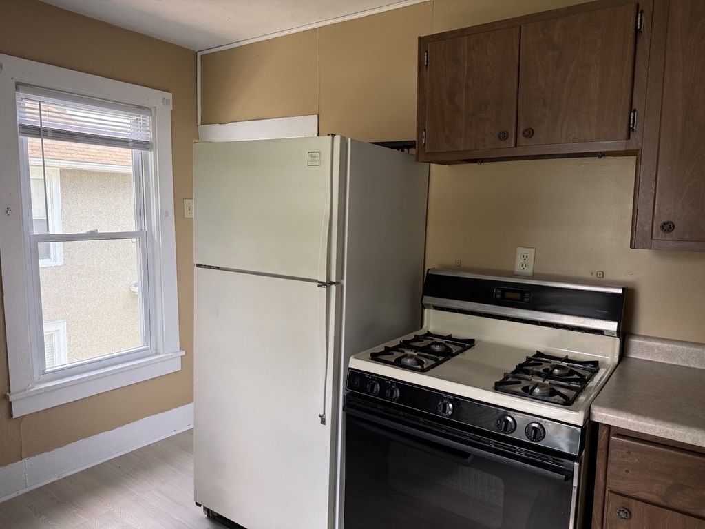 2317 2nd Street - Photo 4
