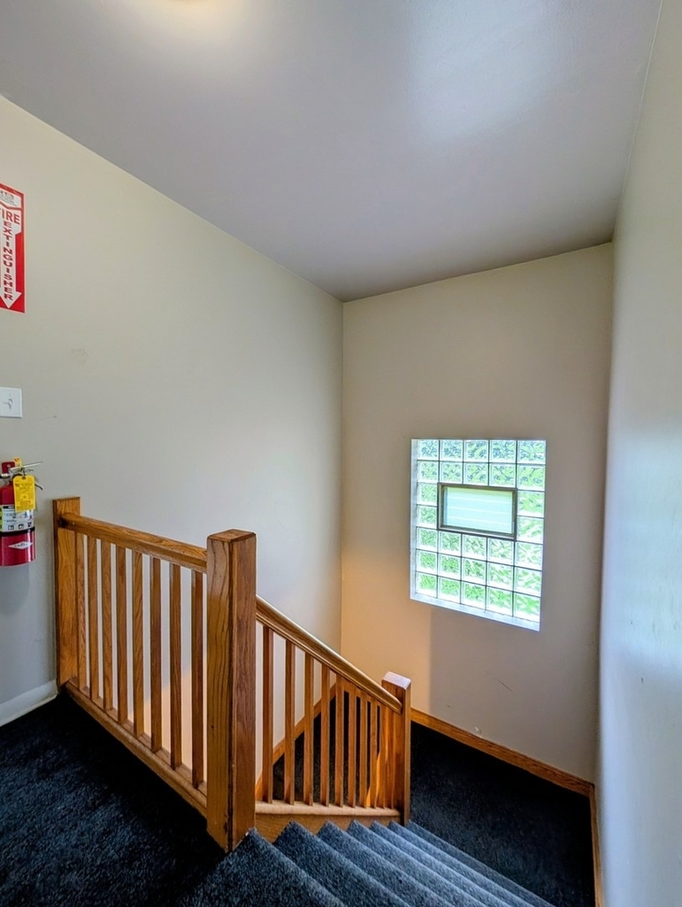 16w780 57th Street - Photo 20