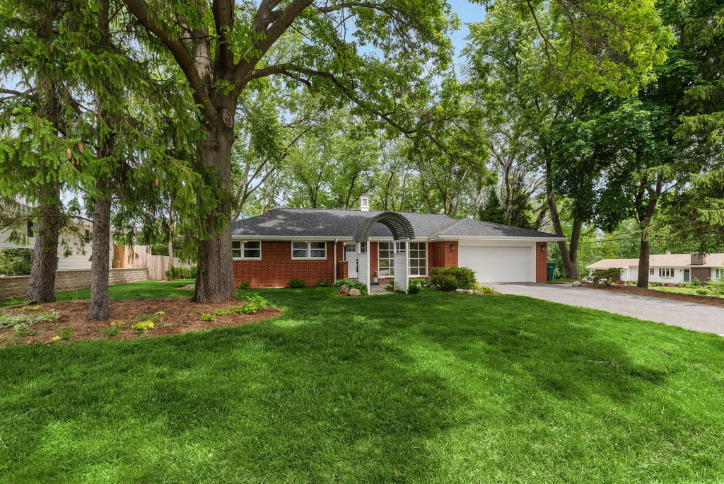 1010 W Elm Street - Photo 28