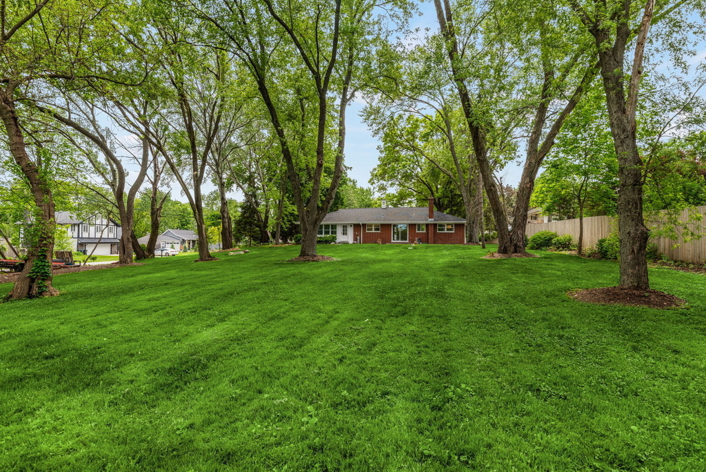 1010 W Elm Street - Photo 26