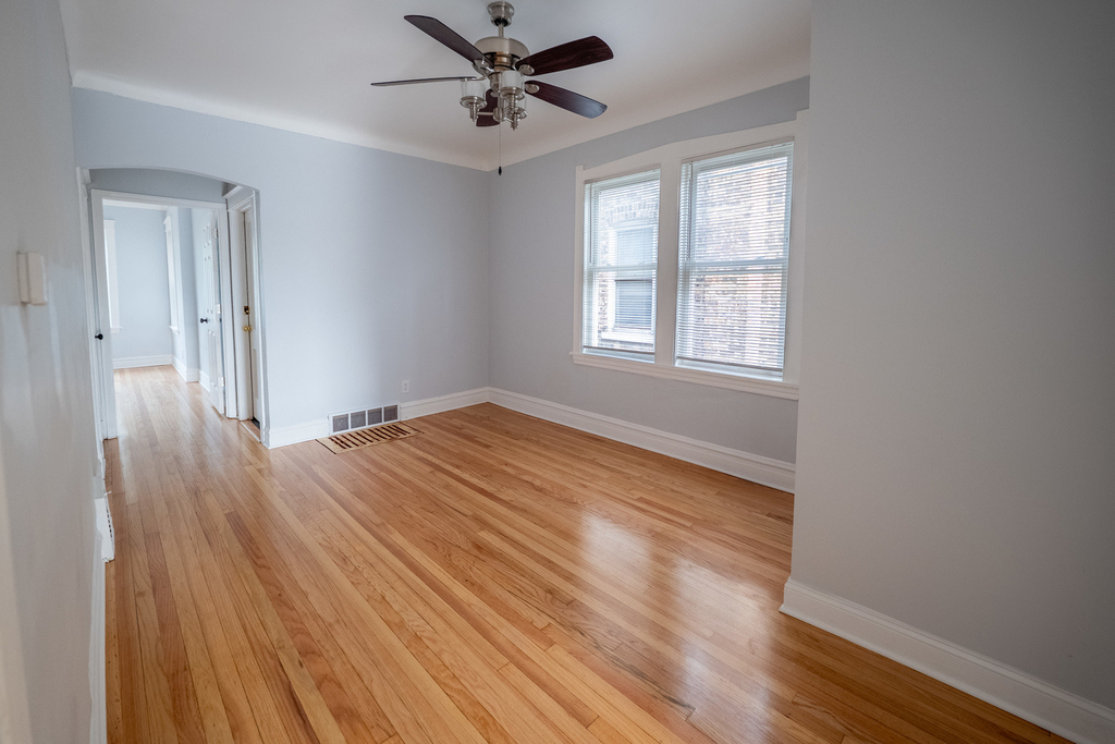1640 N Linder Avenue - Photo 8