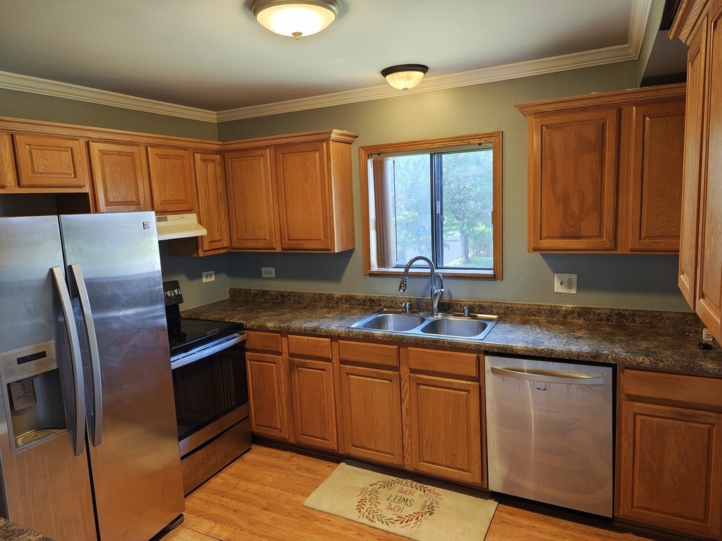 1110 Cedar Street - Photo 4