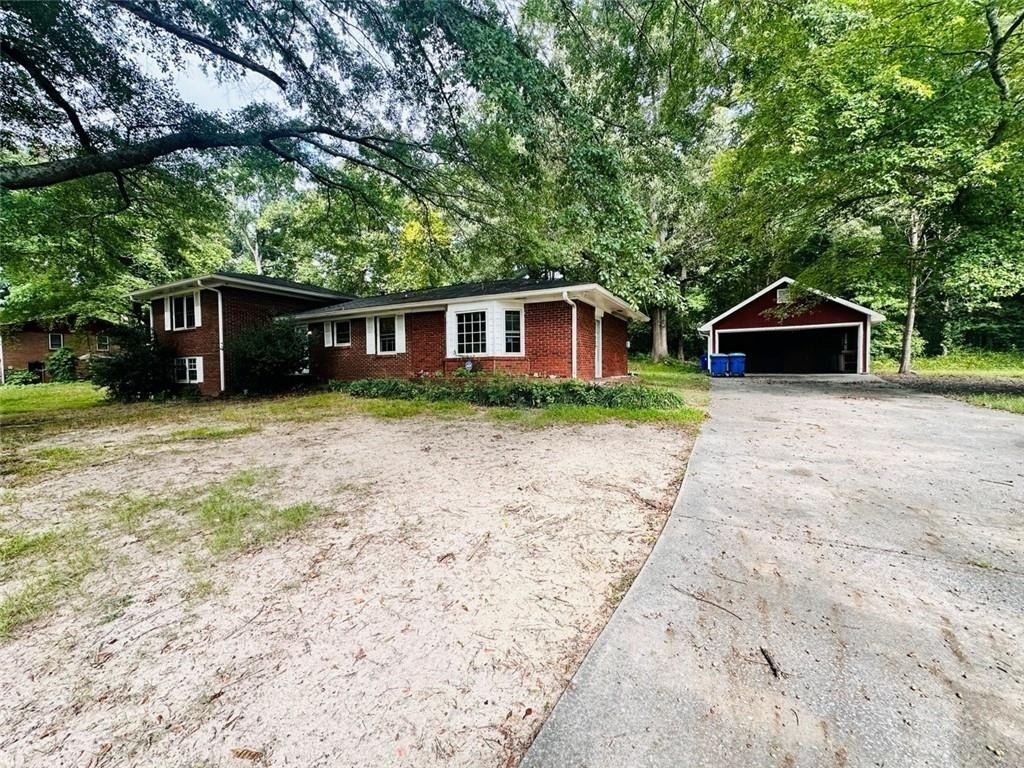 6150 Mallory Road - Photo 1