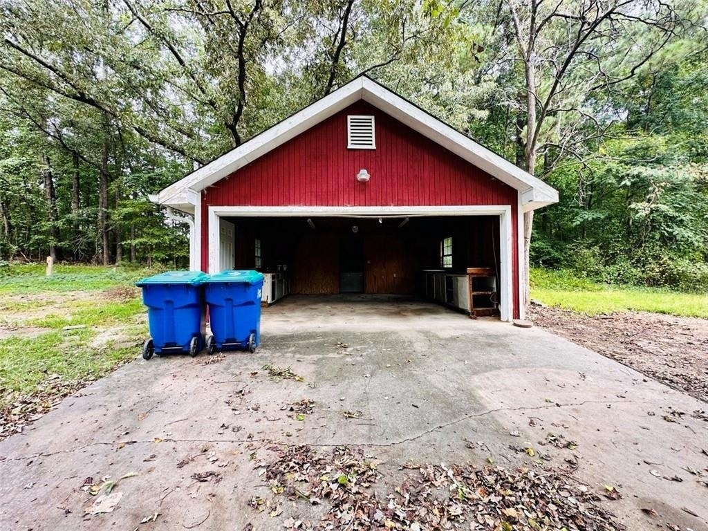 6150 Mallory Road - Photo 15