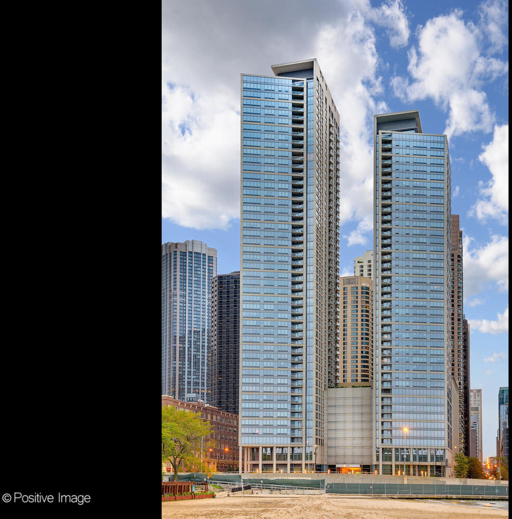 600 N Lake Shore Drive - Photo 0