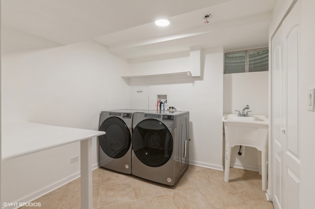 8842 Dee Road - Photo 23