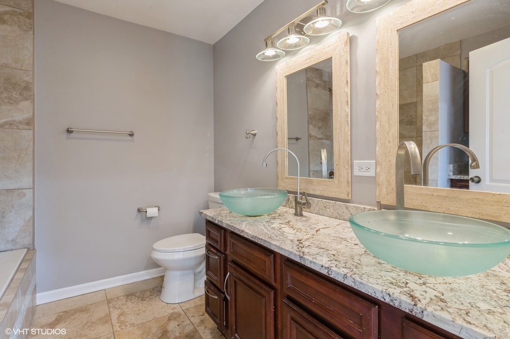 8842 Dee Road - Photo 11