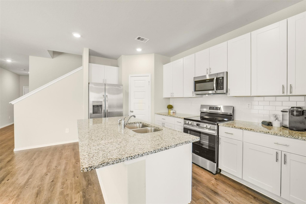 21610 Desert Lily Road - Photo 5