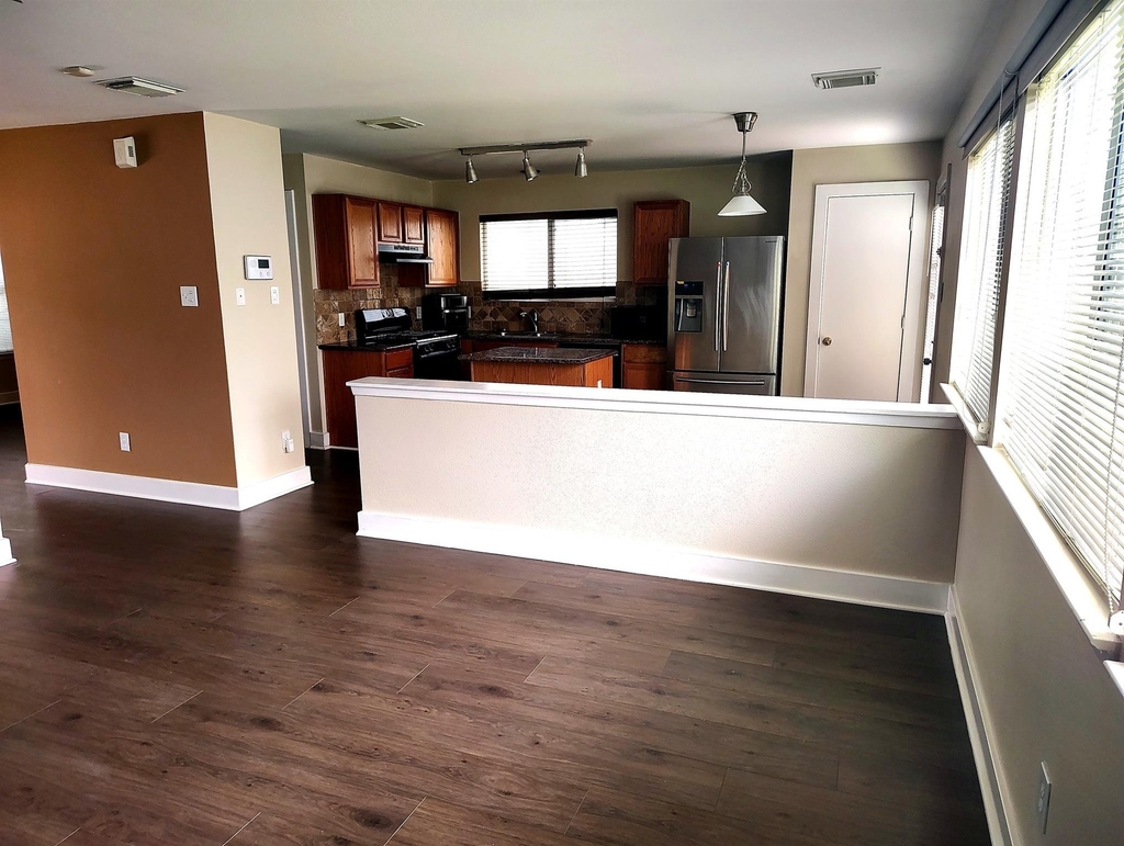 6334 Torrance Elms Court - Photo 3
