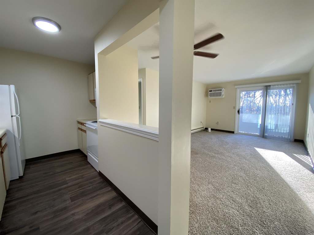 143 Eastern - Photo 5