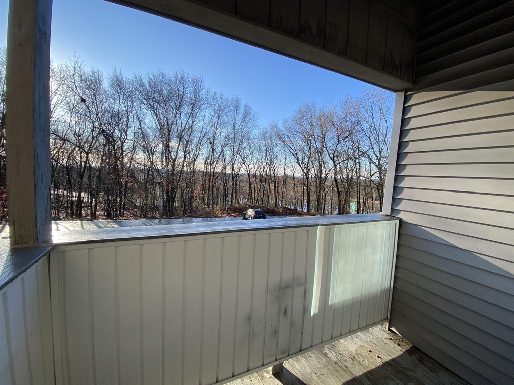 143 Eastern - Photo 10