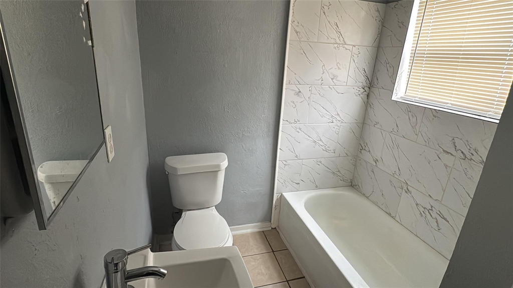 1012 Ann Street - Photo 5