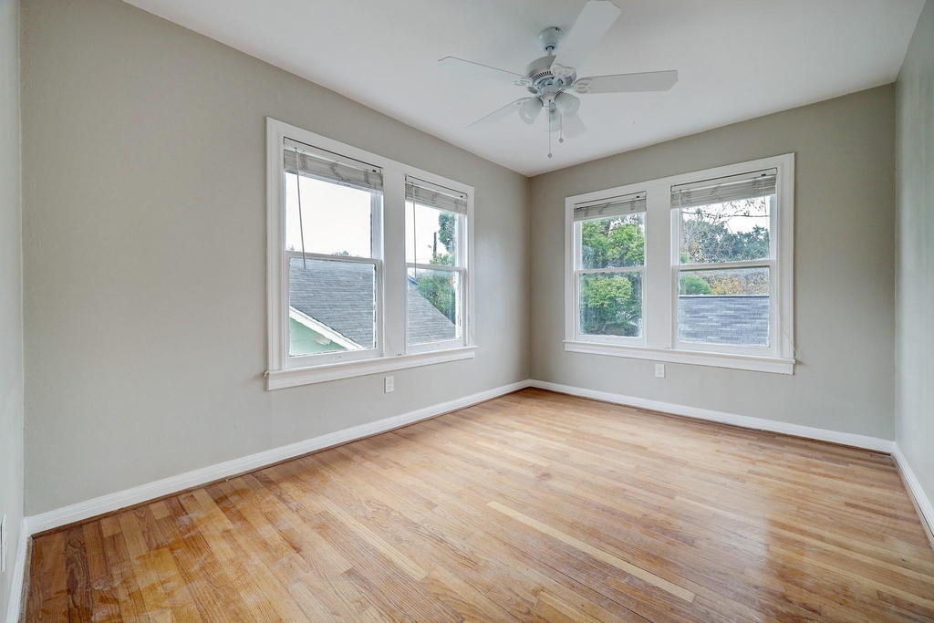 827 Le Green St - Photo 15