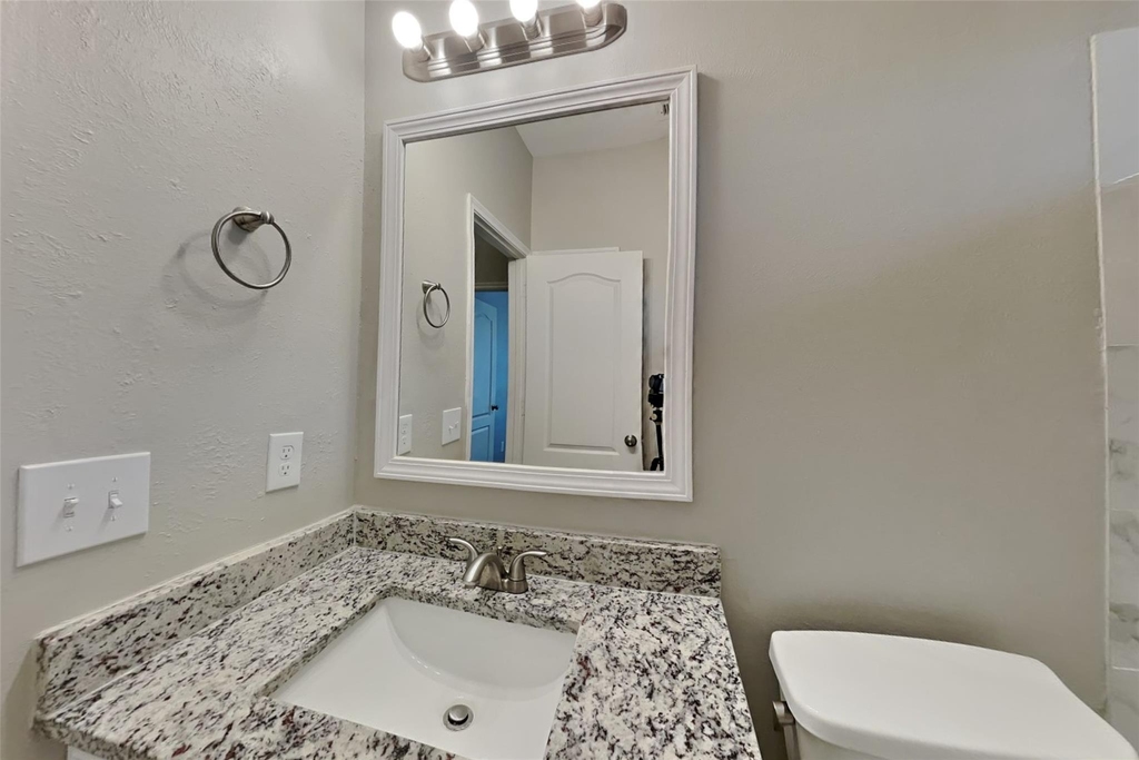 22502 Holbrook Springs Court - Photo 14
