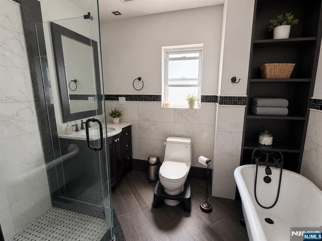 110 Rutherford - Photo 3