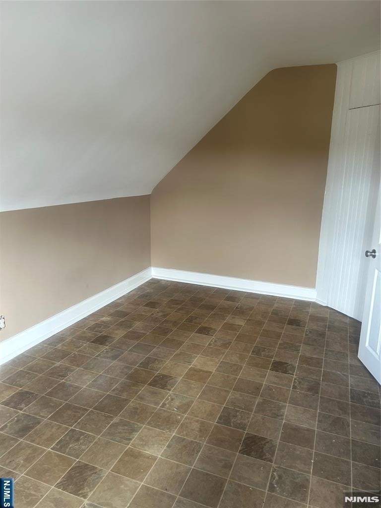 147 Lincoln - Photo 1