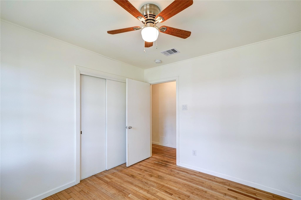 1319 Elm Street - Photo 37