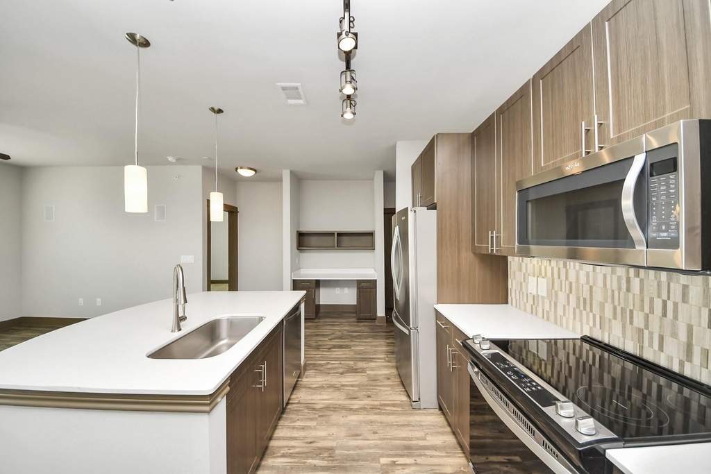 5454 Washington St Avenue - Photo 11