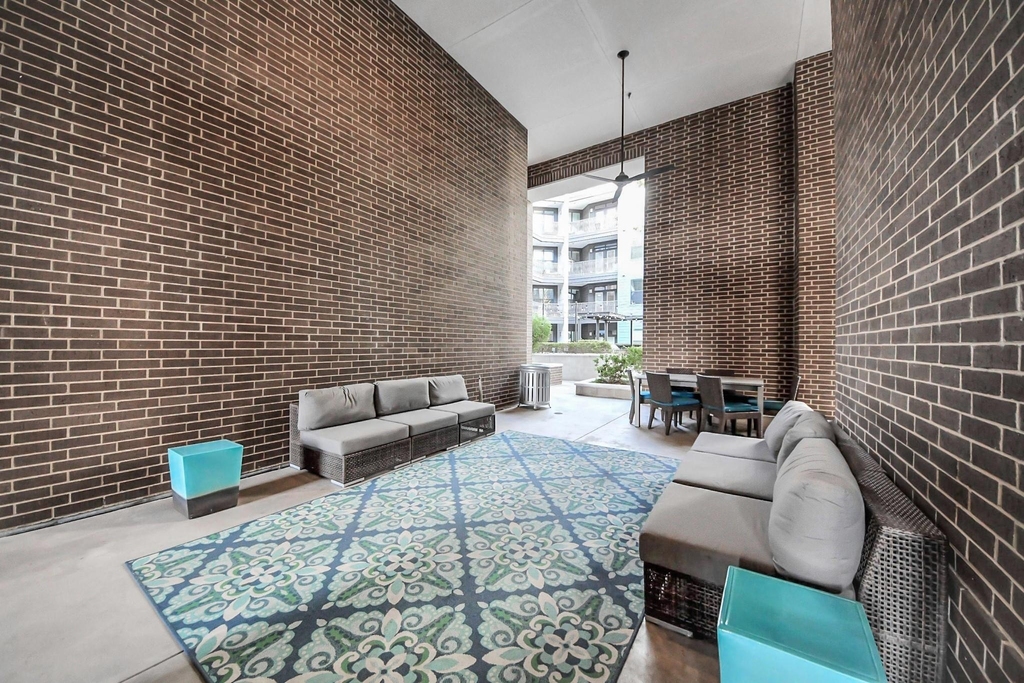 5454 Washington St Avenue - Photo 38
