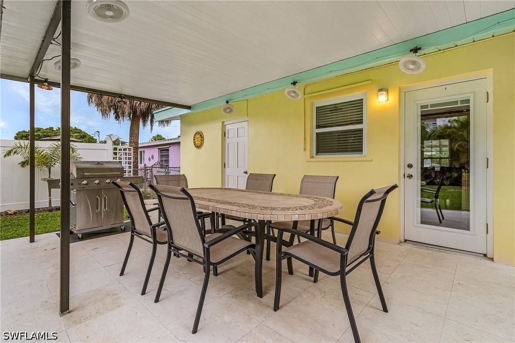 1281 10th Street N - Photo 5