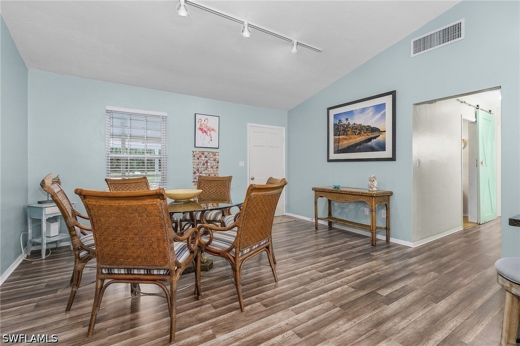 1281 10th Street N - Photo 8