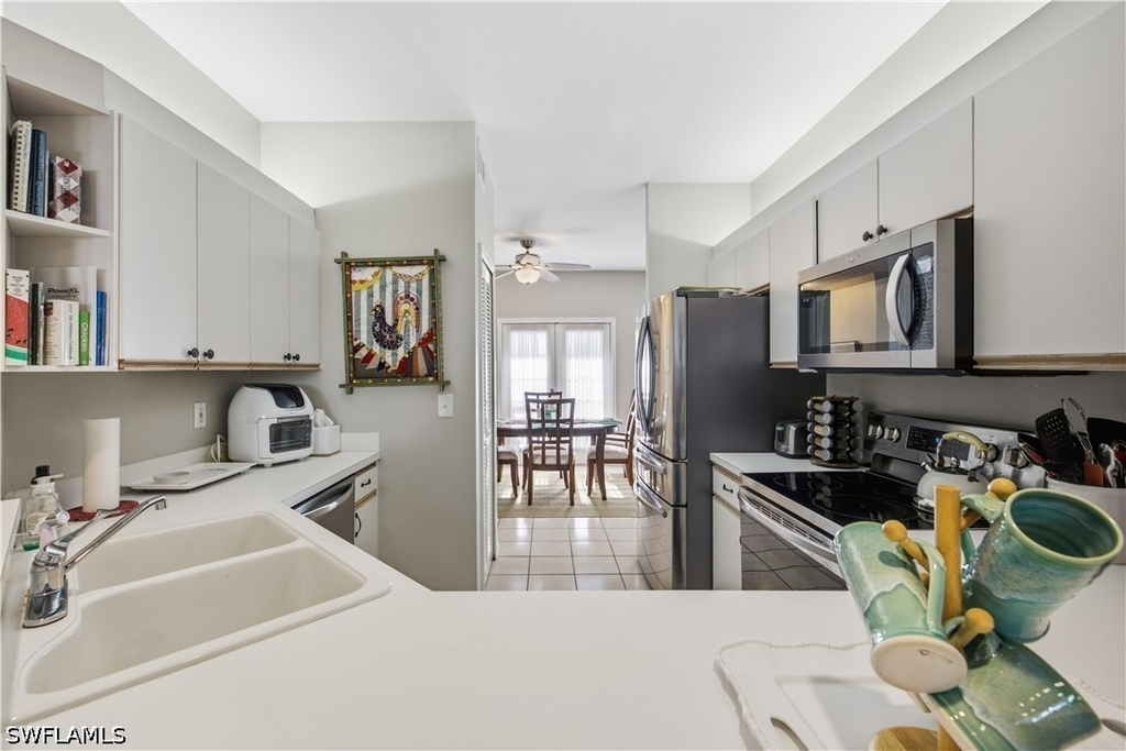 7054 Barrington Circle - Photo 10