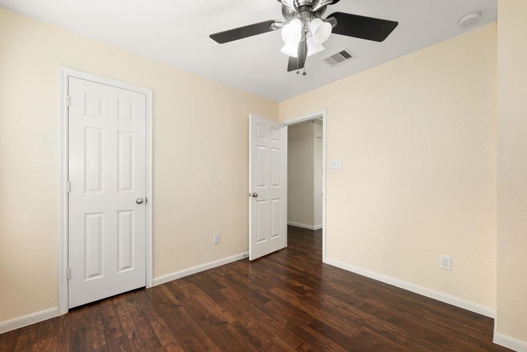 15906 Arapaho Bend Ln - Photo 17