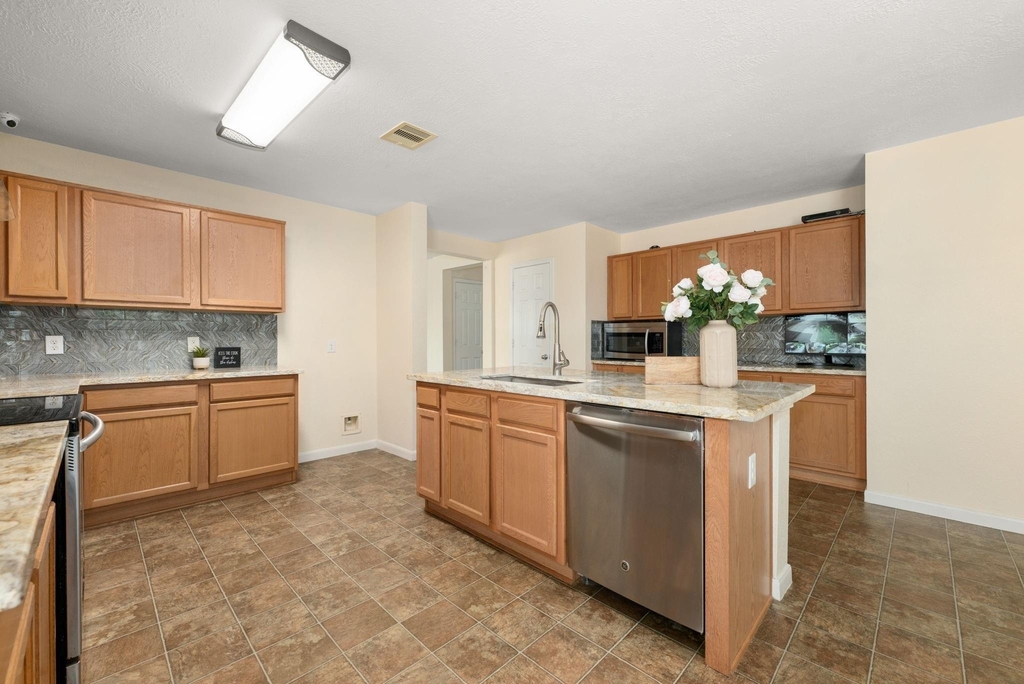 15906 Arapaho Bend Ln - Photo 7
