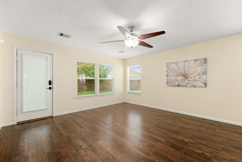 15906 Arapaho Bend Ln - Photo 10