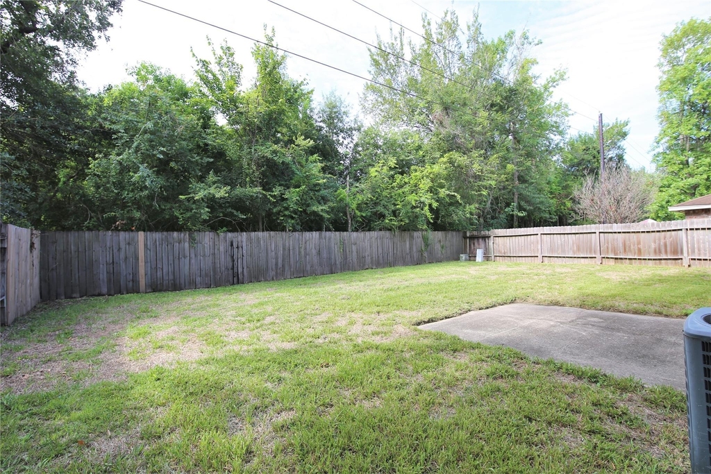 7814 Barnhill - Photo 21