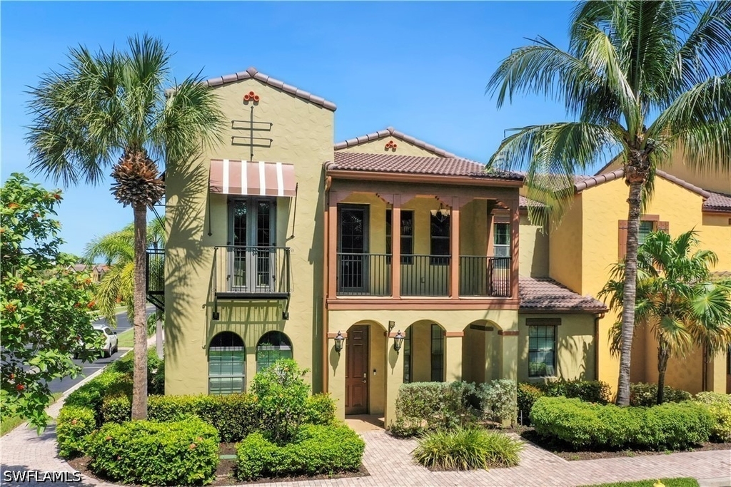 9063 Capistrano Street N - Photo 0
