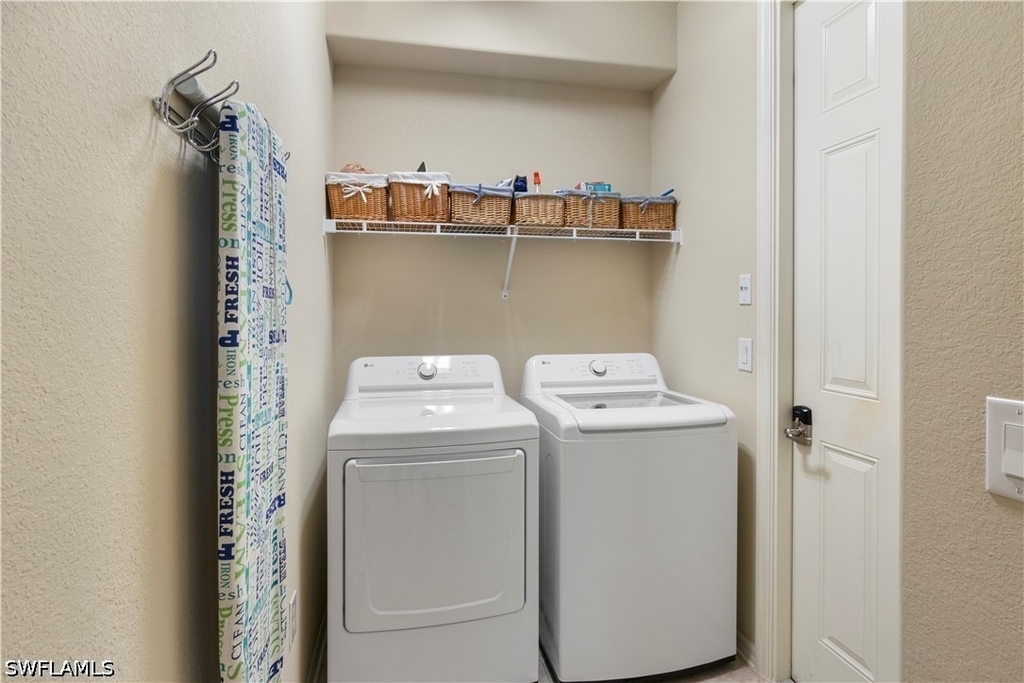9063 Capistrano Street N - Photo 12