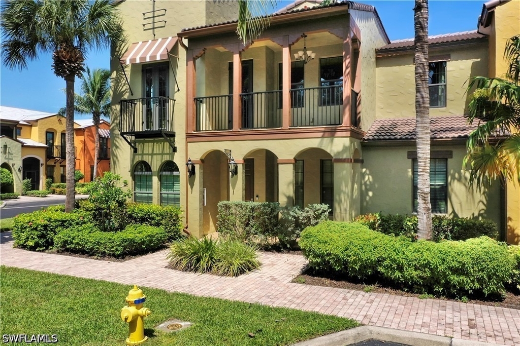 9063 Capistrano Street N - Photo 1