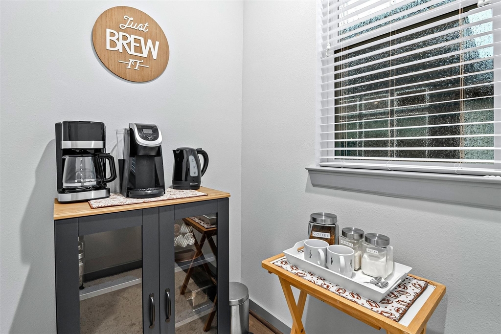 829 N Emile Street - Photo 23