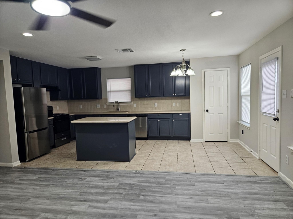 1130 Concord Place - Photo 8