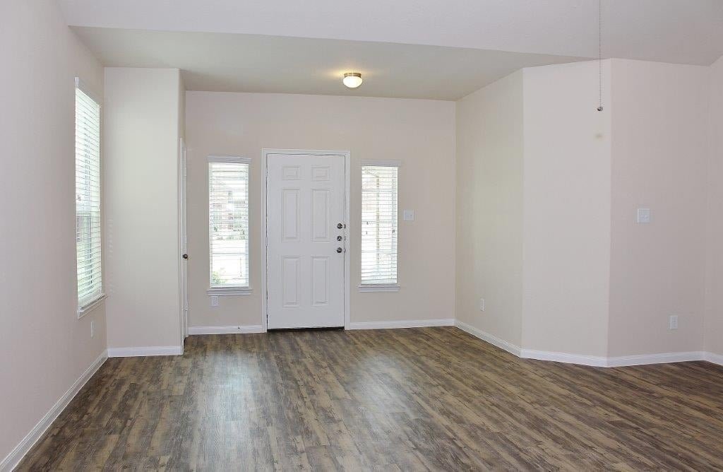 12402 Maura Lane - Photo 7