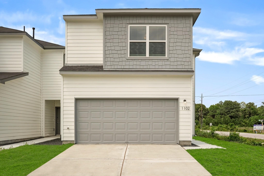 1114 Hugh Landing Lane - Photo 0