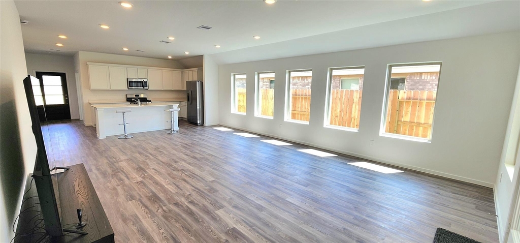 22566 Pagoda Dogwood Branch - Photo 3