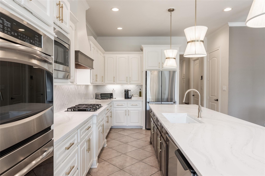 2447 Monarch Terrace Drive - Photo 11