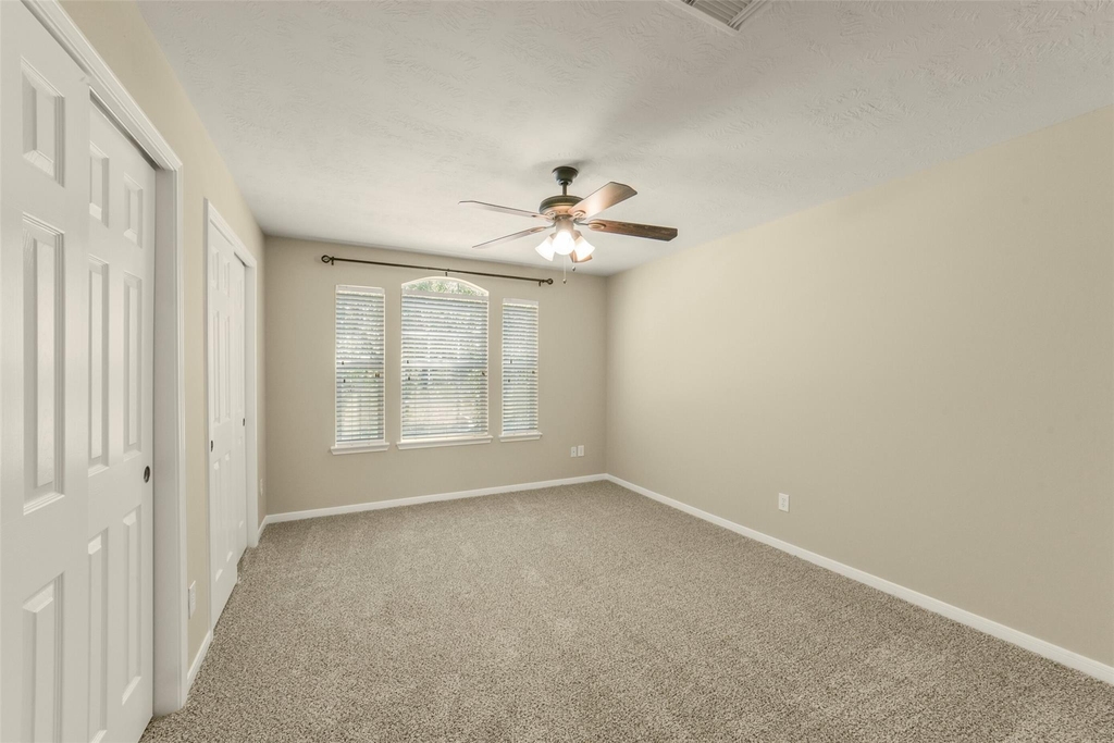 2414 Falcon Knoll Ln - Photo 34