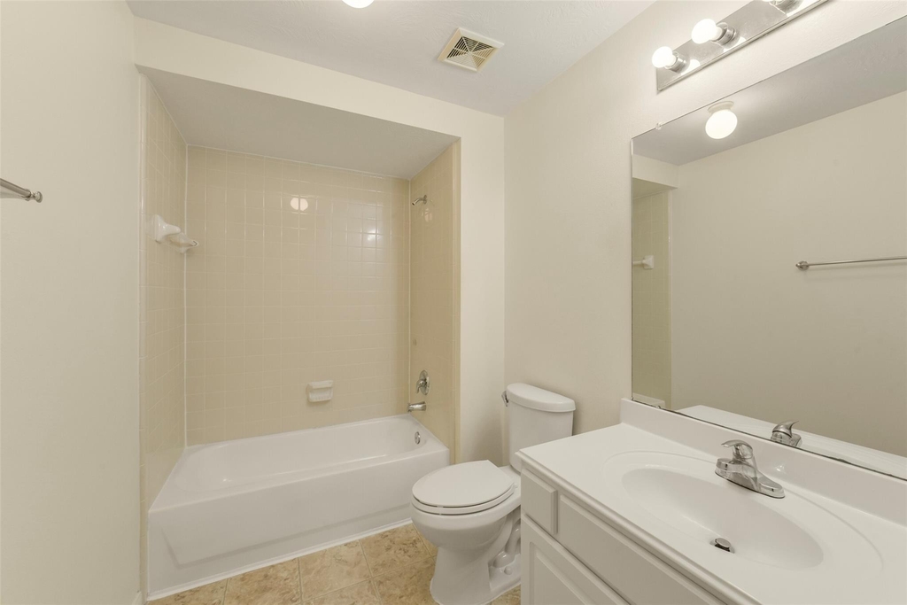 2414 Falcon Knoll Ln - Photo 37