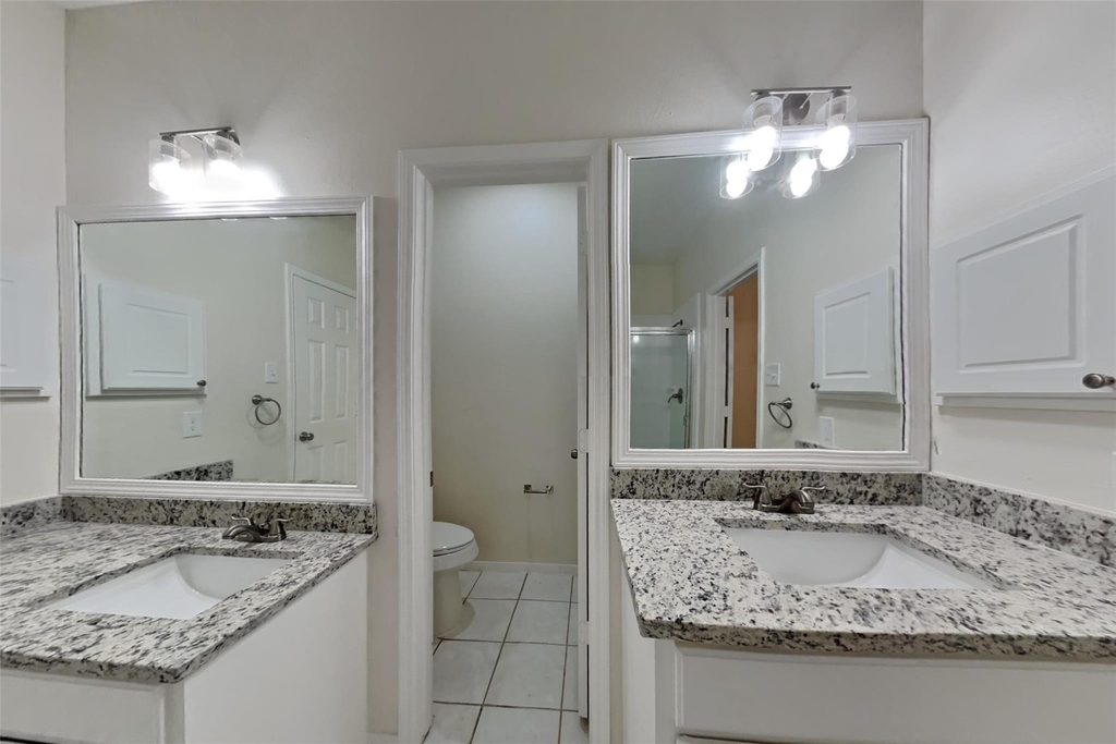 1418 Summer Rain Drive - Photo 8