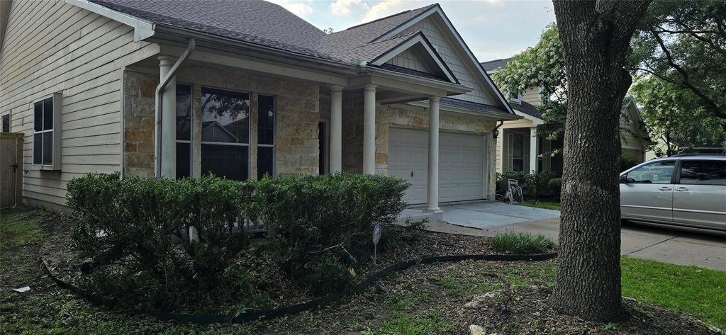 1018 Winter Green Court - Photo 2