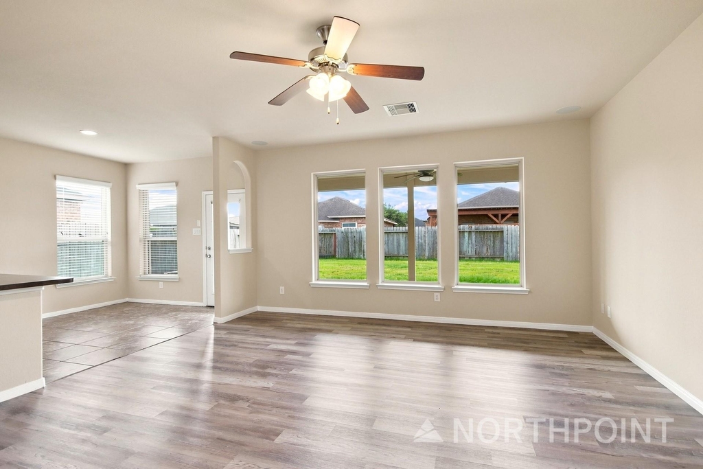 22488 Toronado Ridge Lane - Photo 1
